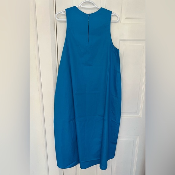 Paper Label 

Gala Dress - Picture 4 of 11